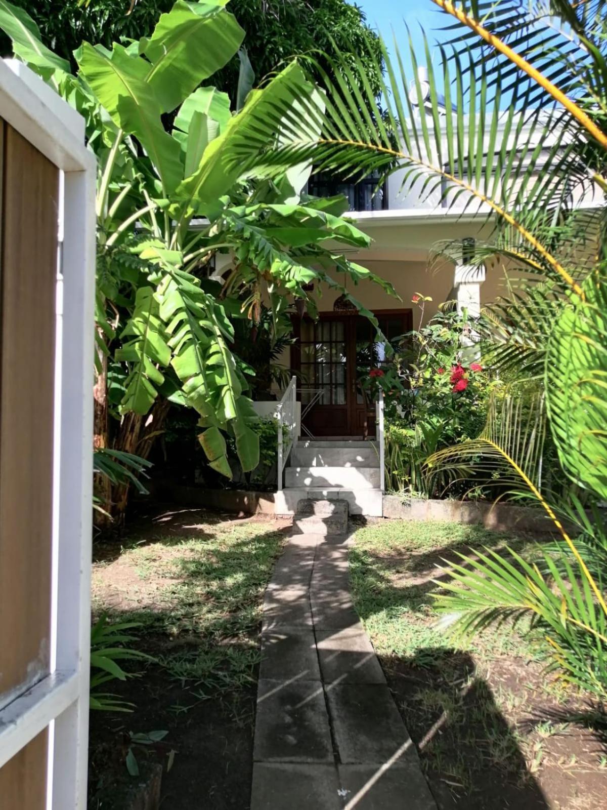 Koeuris Apartment La Gaulette Phòng bức ảnh